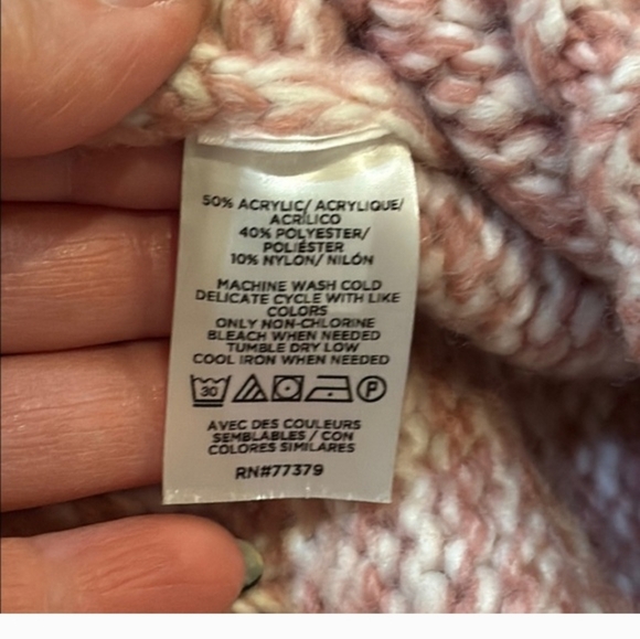 NWT ANN TAYLOR WEEKENDER SWEATER - Picture 4 of 5